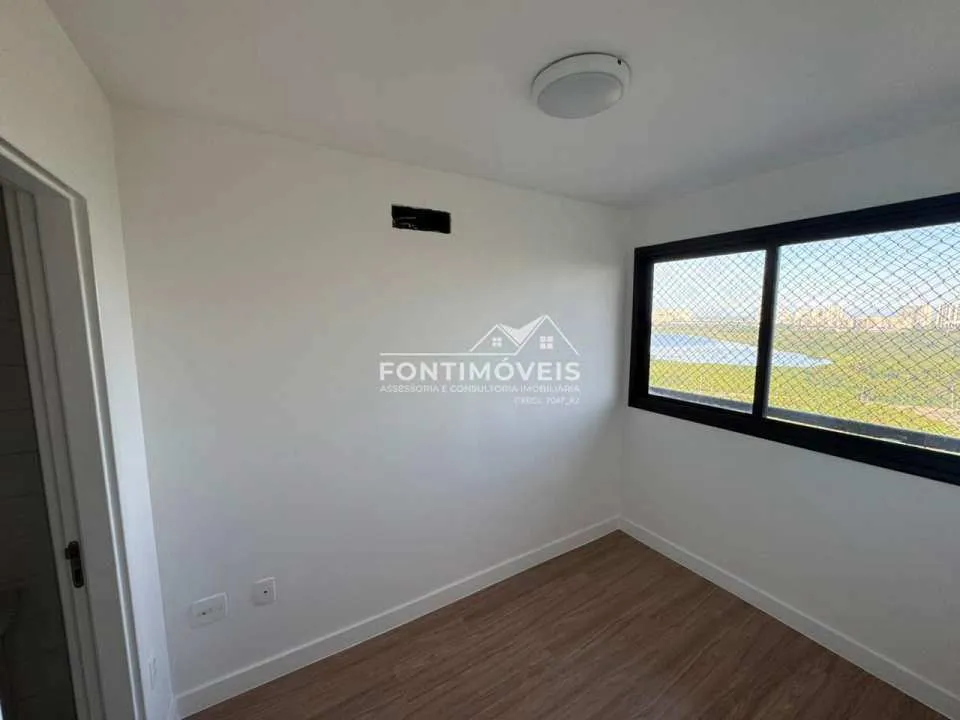 4-bedroom apartment with a balcony and 121 m² — photo 7