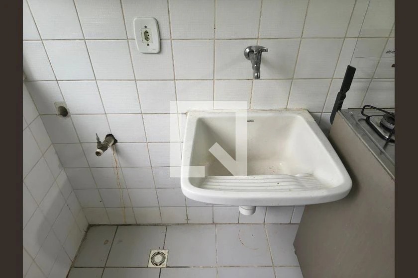 Apartamento mobiliado com 2 quartos e 2 banheiros — photo 21
