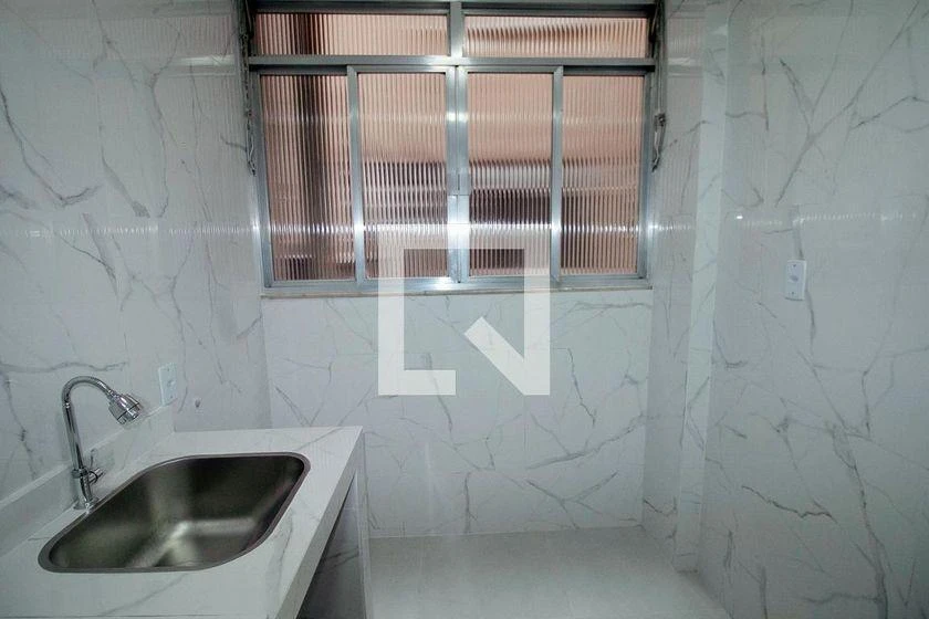 2-bedroom 70 m² apartment with a gas stove — photo 5