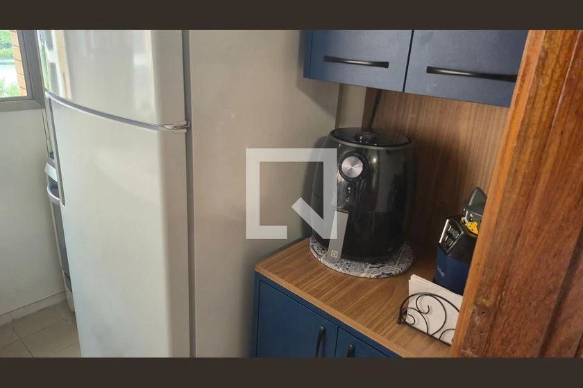 Furnished apartment with balcony and 2 en-suite bedrooms — photo 19