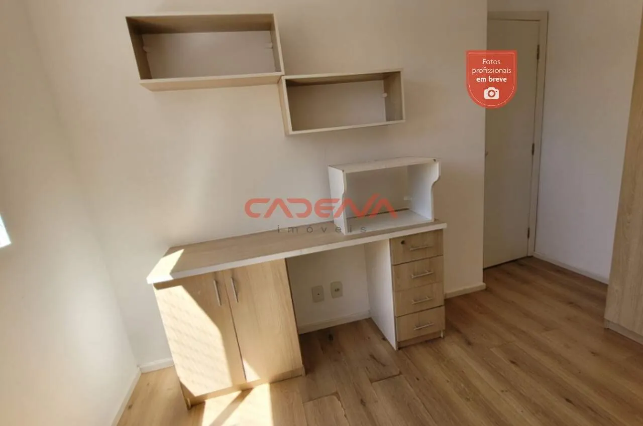 Home office in a 2-bedroom apartment, 33 m² — photo 5