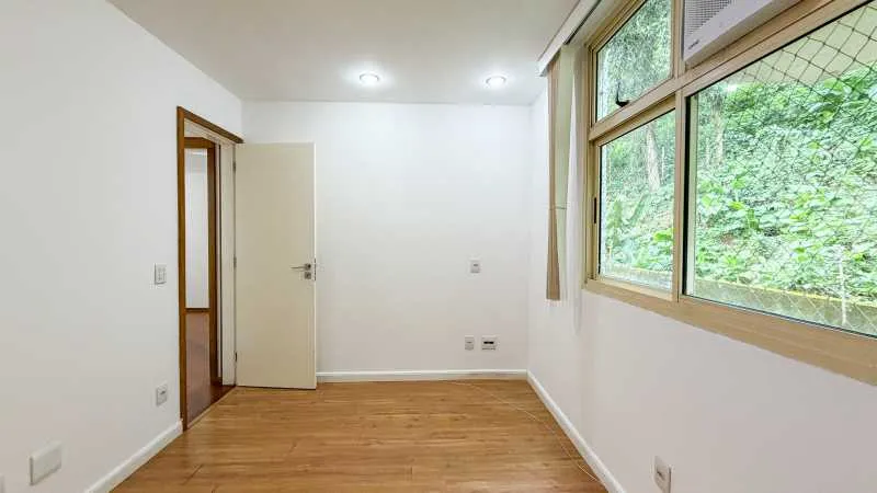 3-bedroom apartment with a home office — photo 7