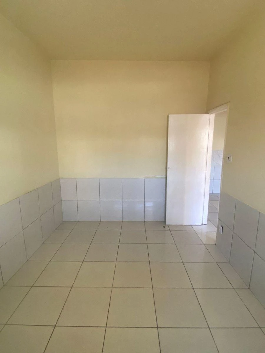 Rental house with a living room, 1 bedroom and balcony — photo 7