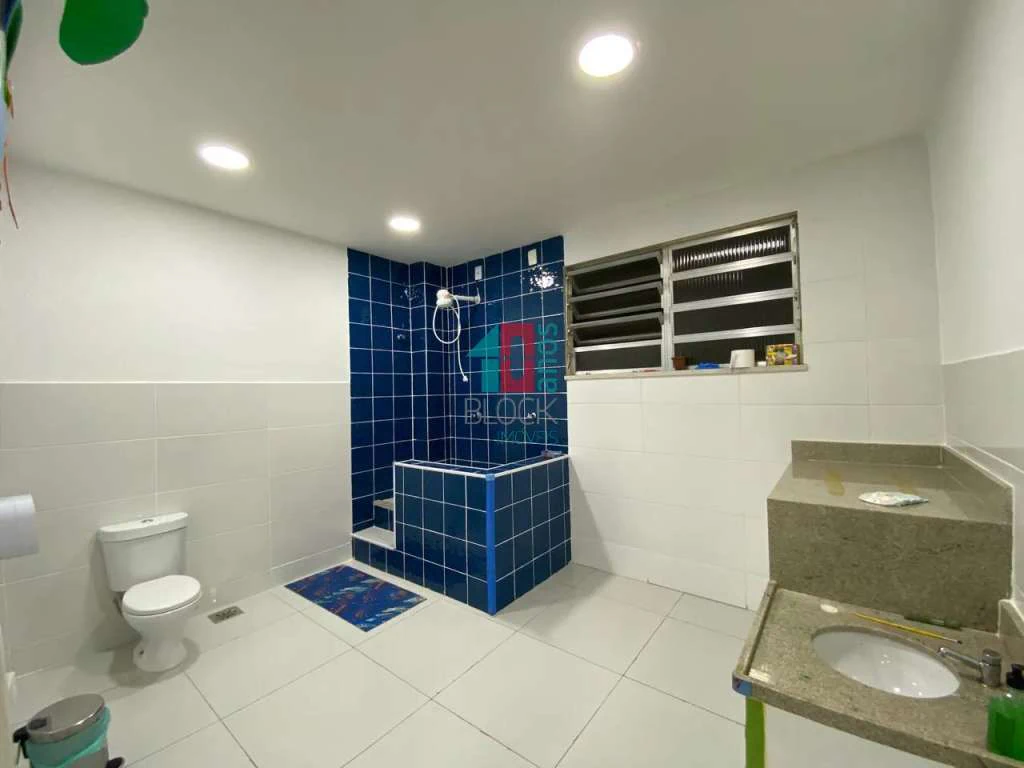 Casa duplex com 4 suítes e 6 banheiros, 450 m² — photo 5