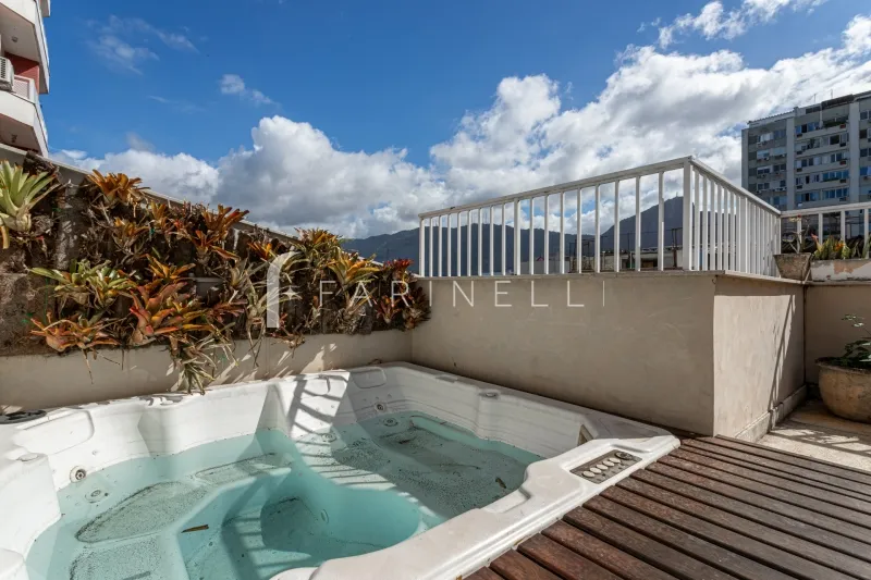 Duplex apartment with 2 bedrooms and grill on balcony — photo 29