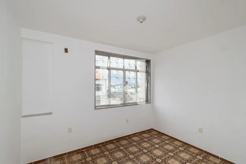 Apartamento sem mobília de 2 quartos com 1 banheiro — photo 18