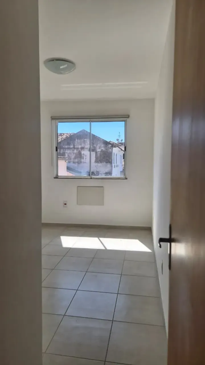 Rental apartment with 2 bedrooms, 55 m² and a closed kitchen — photo 2