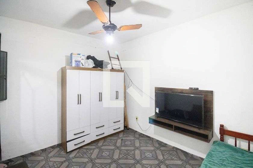 Furnished house with a gas stove and 2 bedrooms — photo 17