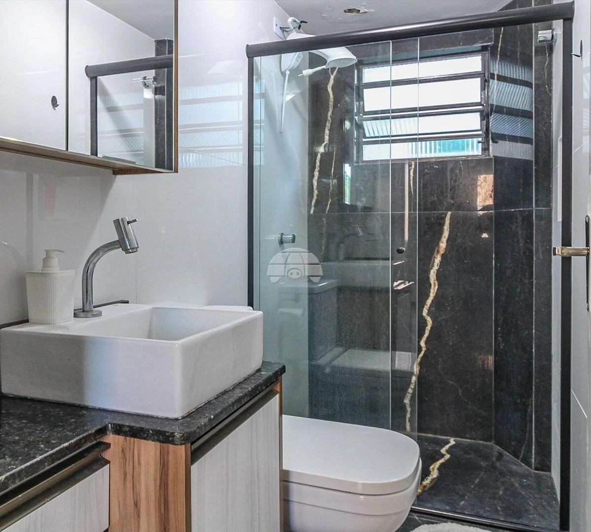 58 m² apartment with a washing machine and a home office — photo 15