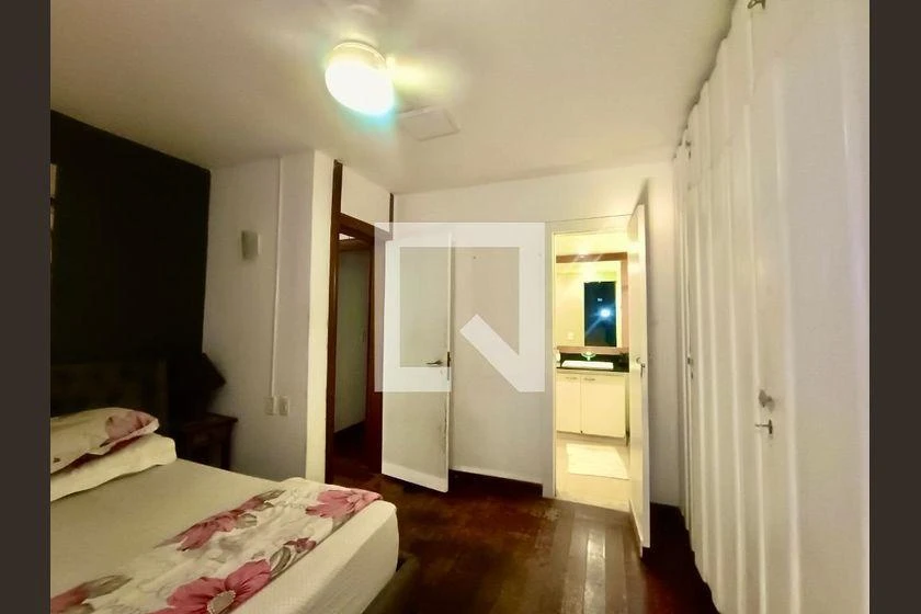 Apartamento de 4 quartos com cozinha integrada e 280 m² — photo 37