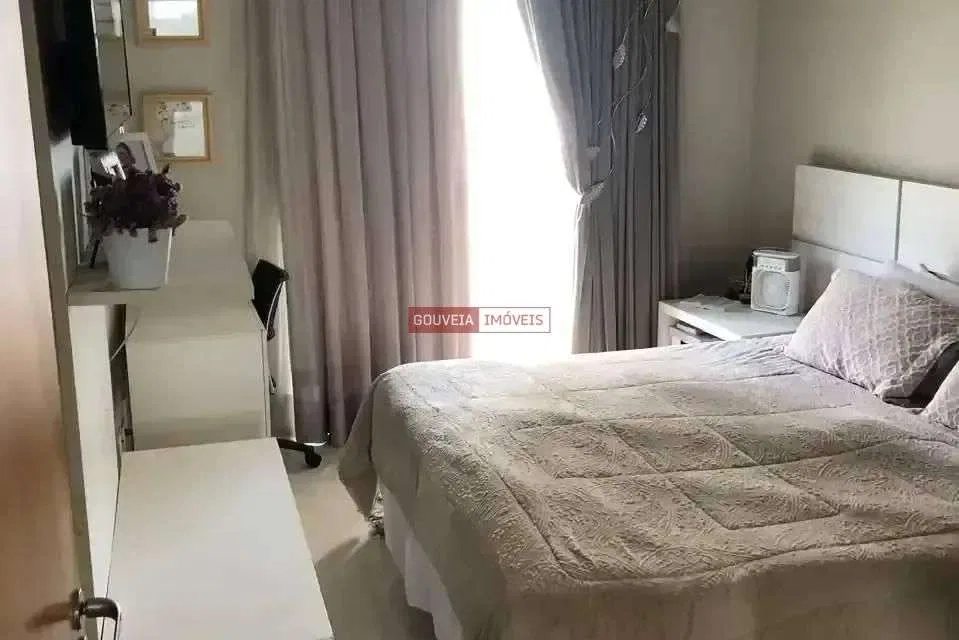 Triplex townhouse with 4 bedrooms, 1 en-suite, 5 parking — photo 11