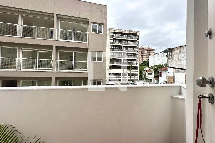 Рабочее место и 2 спальни: квартира 75 м² — photo 10