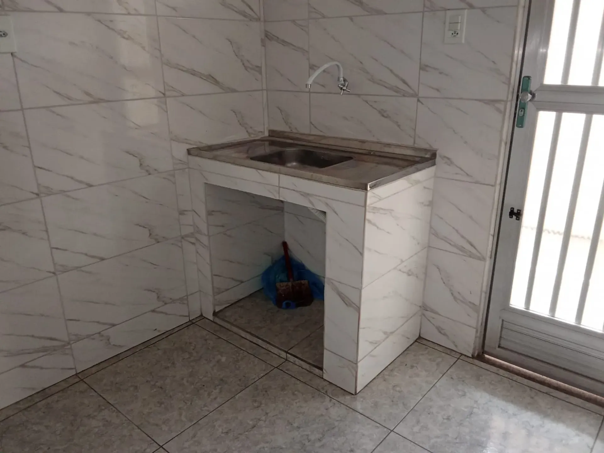 Будинок з 1 спальнею та окремою кухнею з газовою плитою — photo 31