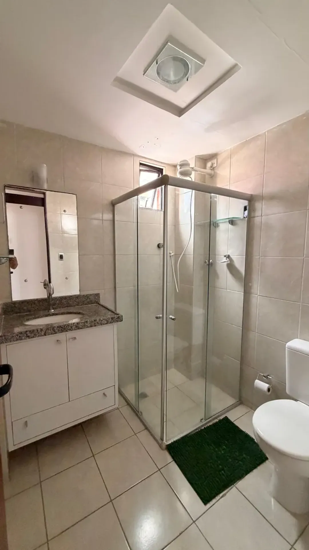 3-bedroom apartment with a washing machine — photo 18