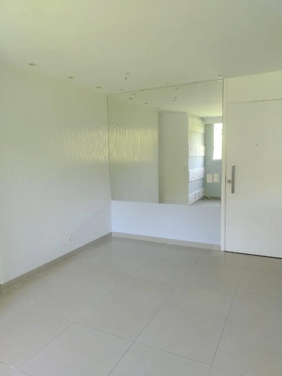 Apartamento de 2 quartos em condomínio com academia — photo 4