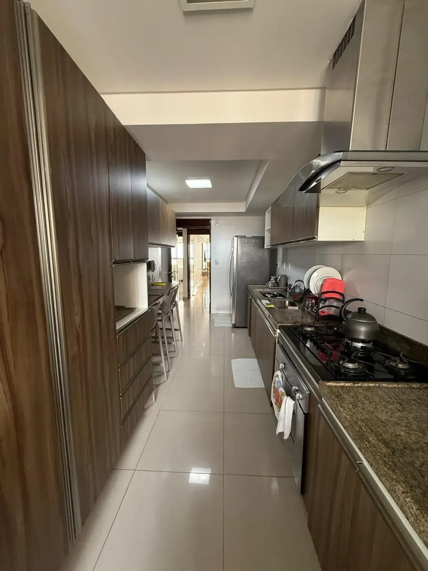 Furnished 175 m² apartment with 3 en-suite bedrooms — photo 42