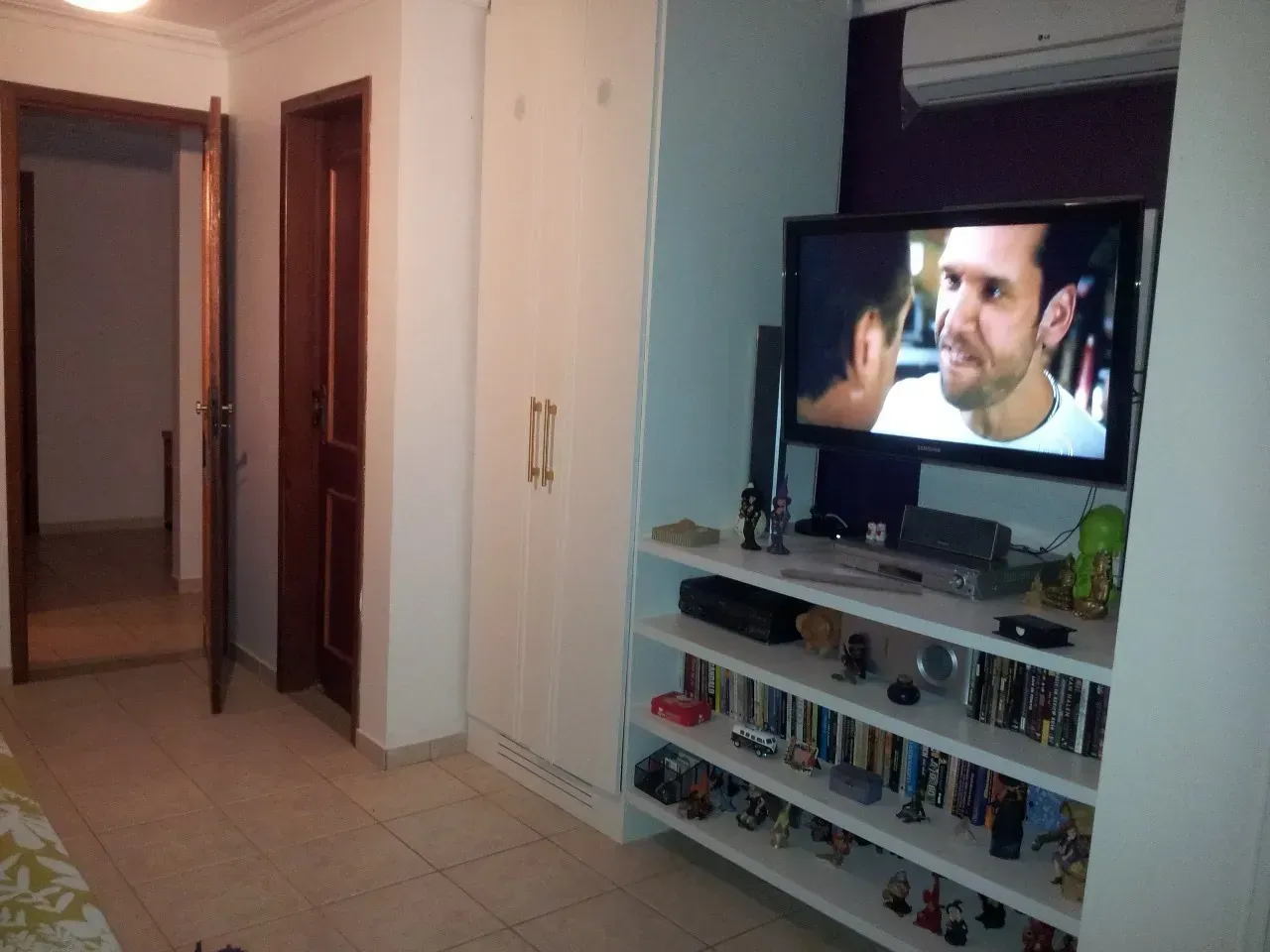 Casa duplex mobiliada com 4 quartos e 4 banheiros — photo 4