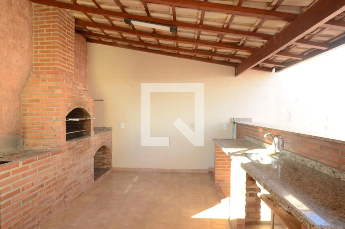 Casa sem mobília com 5 quartos e 5 banheiros — photo 41