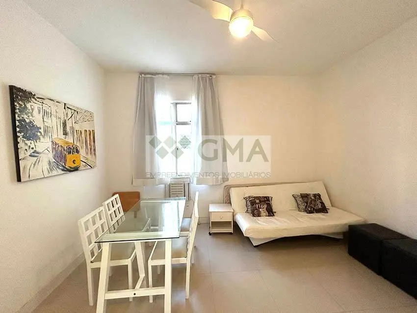 Furnished 2-bedroom apartment with open-plan gas kitchen — photo 5