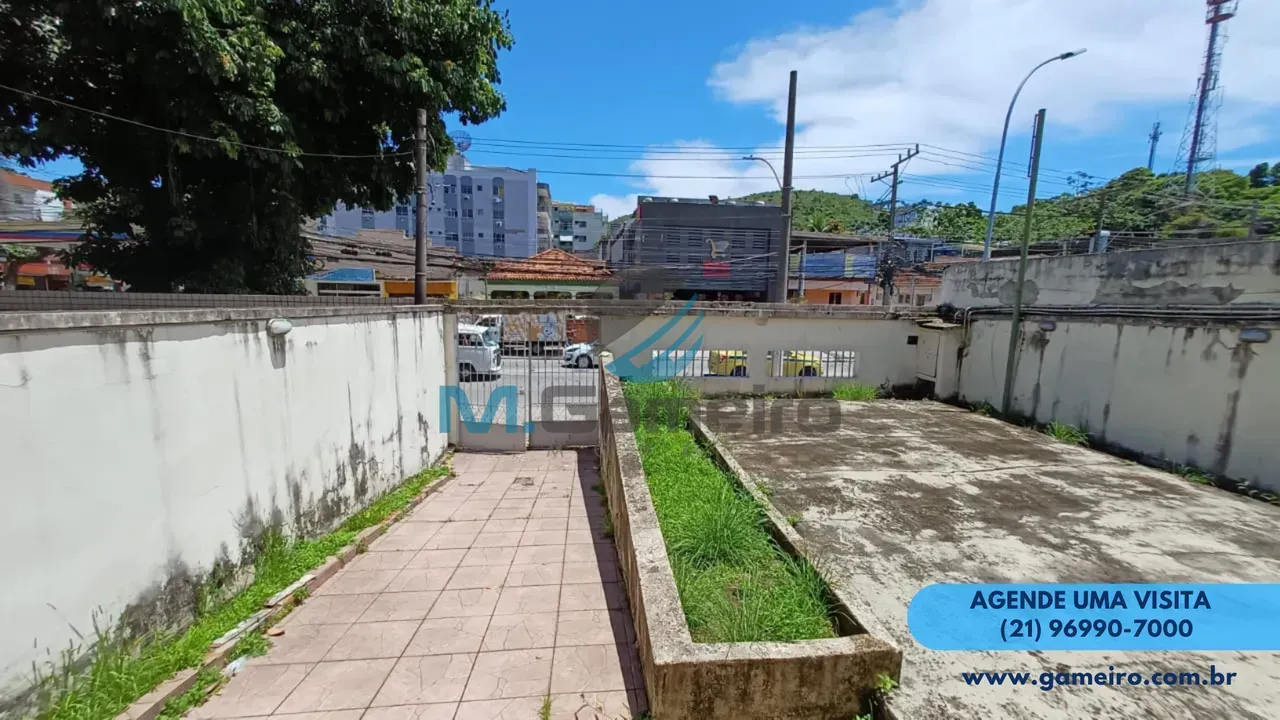 Casa comercial com 3 quartos, varanda e 340 m² — photo 9