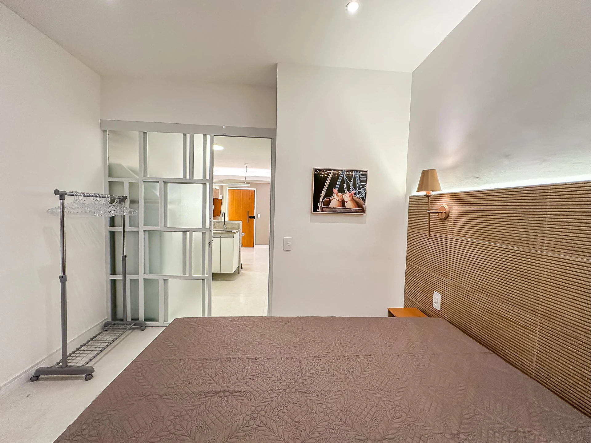 Меблированная квартира с 1 спальней и кухней open-plan — photo 30