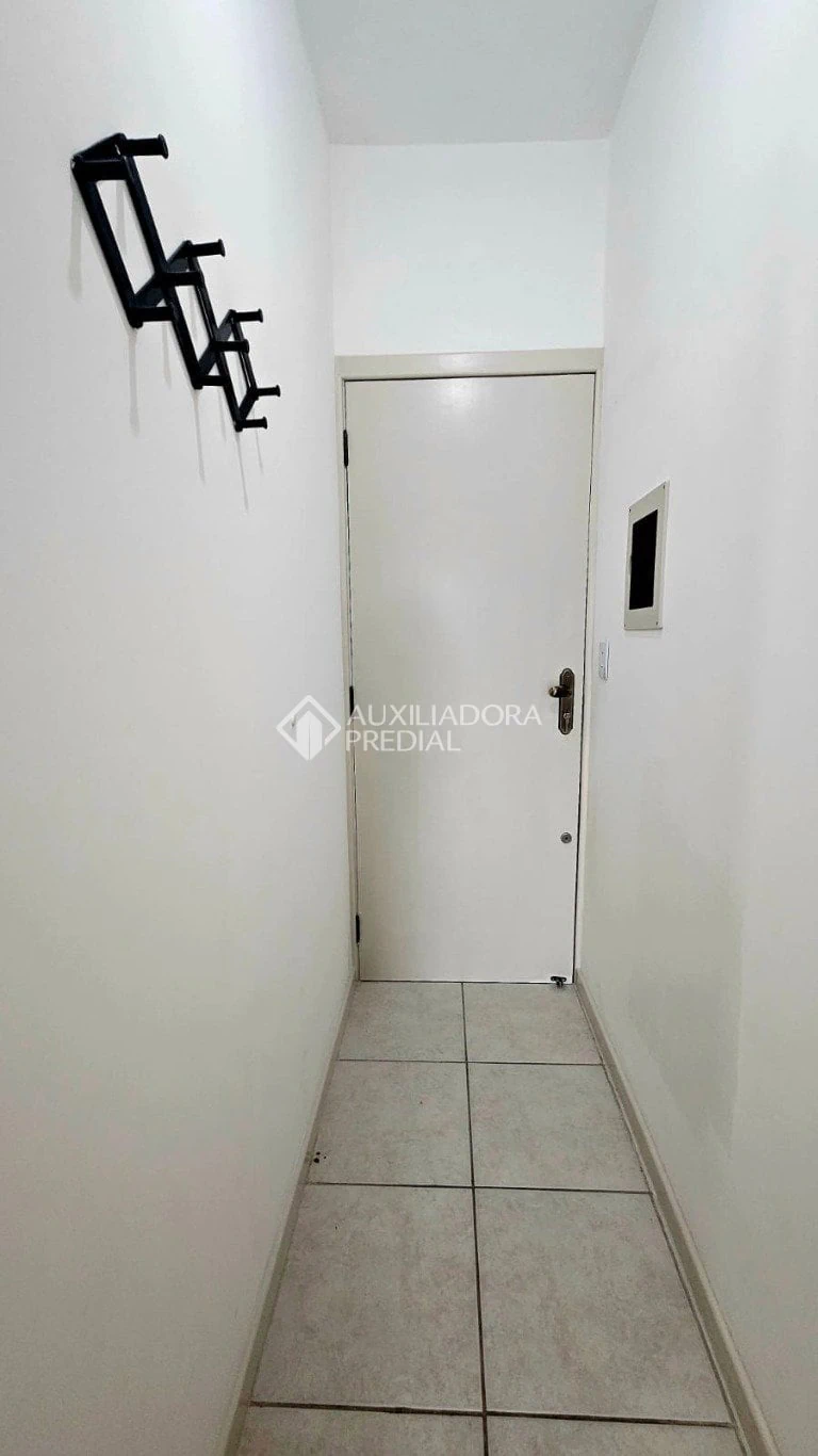 Furnished apartment, 62 m², with a grill on the balcony — photo 18