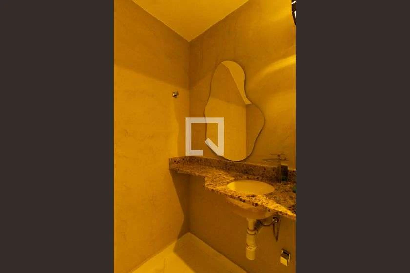 Квартира 58 м² з 1 спальнею та балконом — photo 2