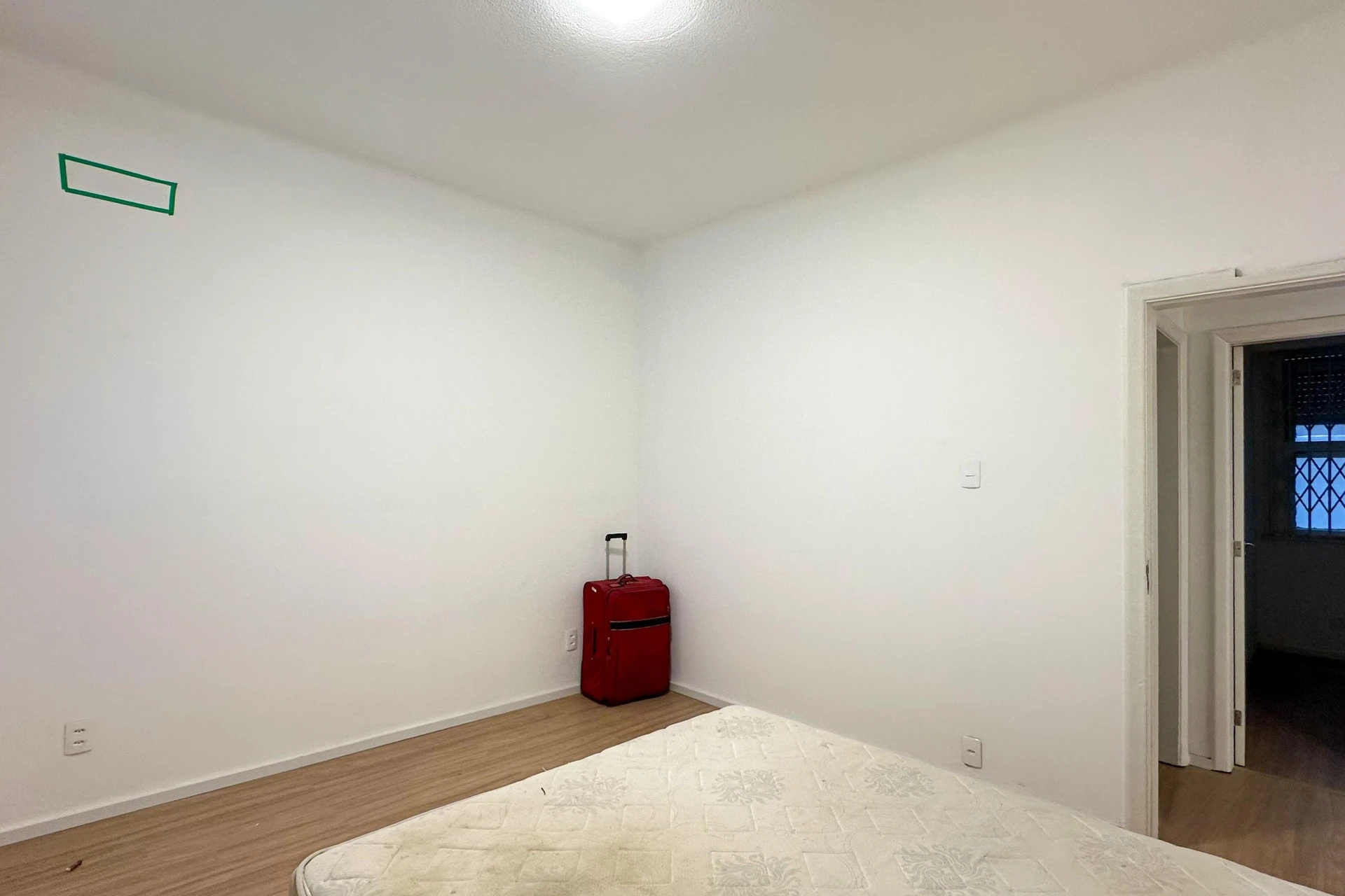 Washing machine in a 4-bedroom apartment, 168 m² — photo 34