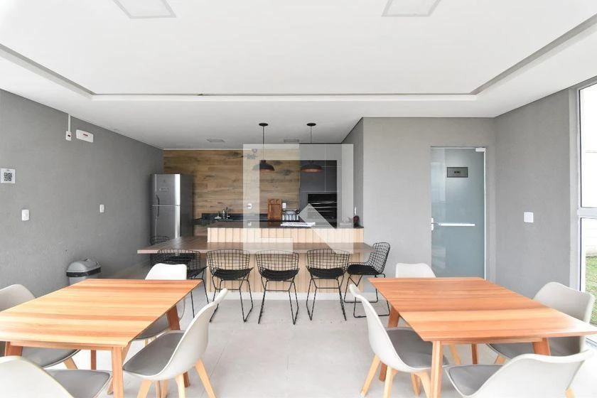 2-bedroom apartment with a home office in Curitiba — photo 21