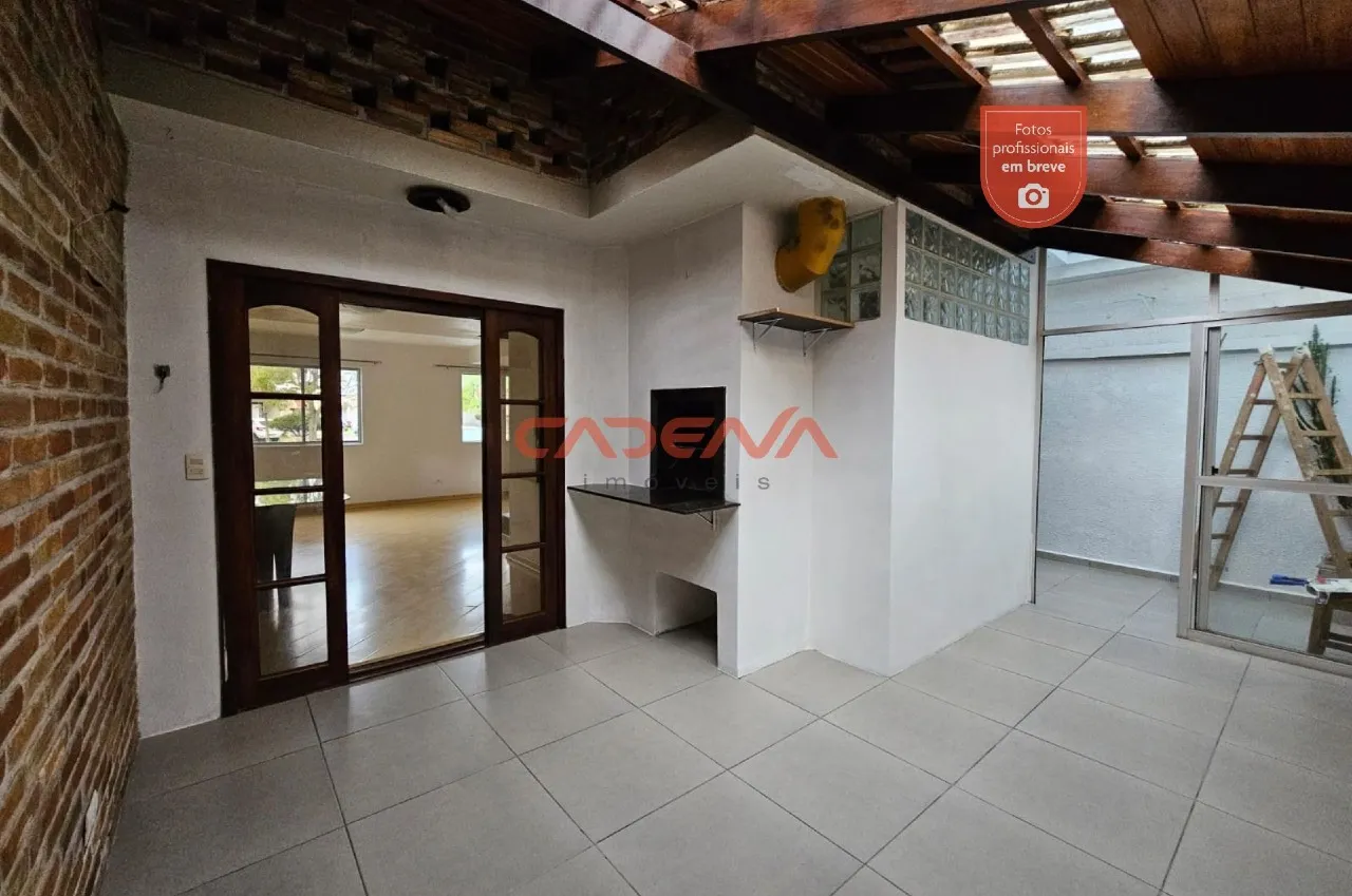 3-bedroom house with a grill on the balcony — photo 9