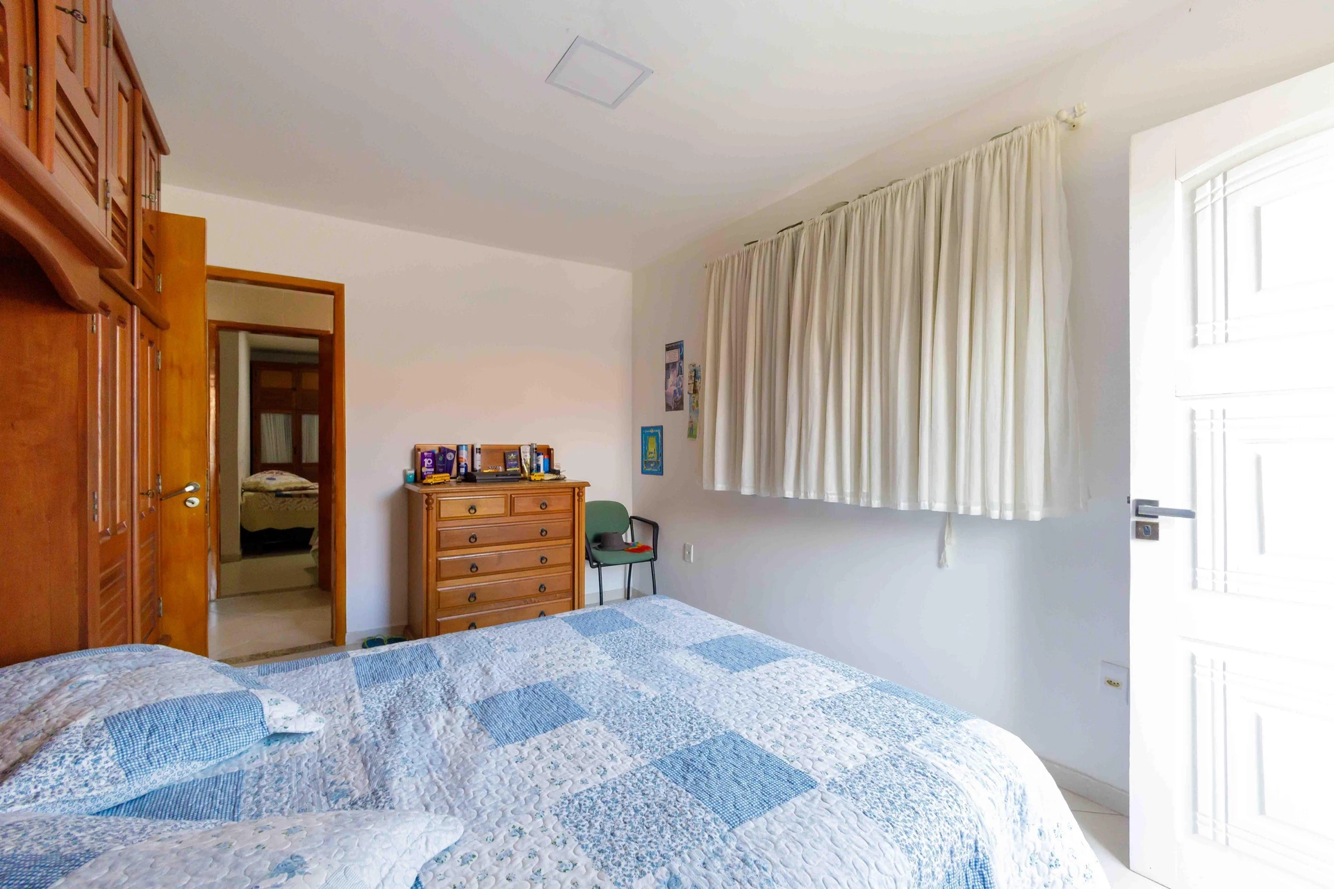 Furnished house with 5 bedrooms and a private BBQ — photo 47