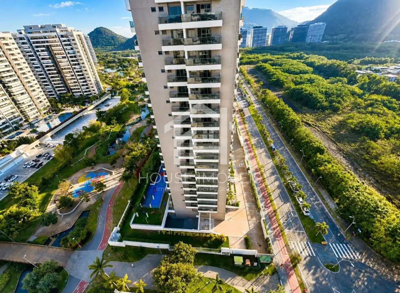 Apartamento com ar-condicionado e varanda envidraçada — photo 14