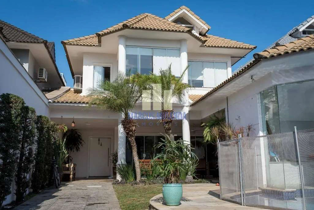 Casa em condomínio com 3 suítes e varanda envidraçada — photo 9