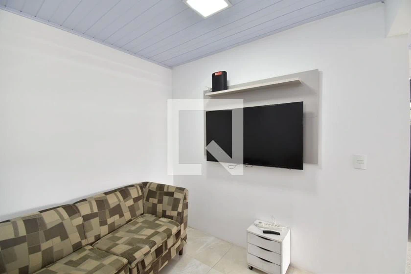 Furnished 2-bedroom apartment, 60 m² — photo 7