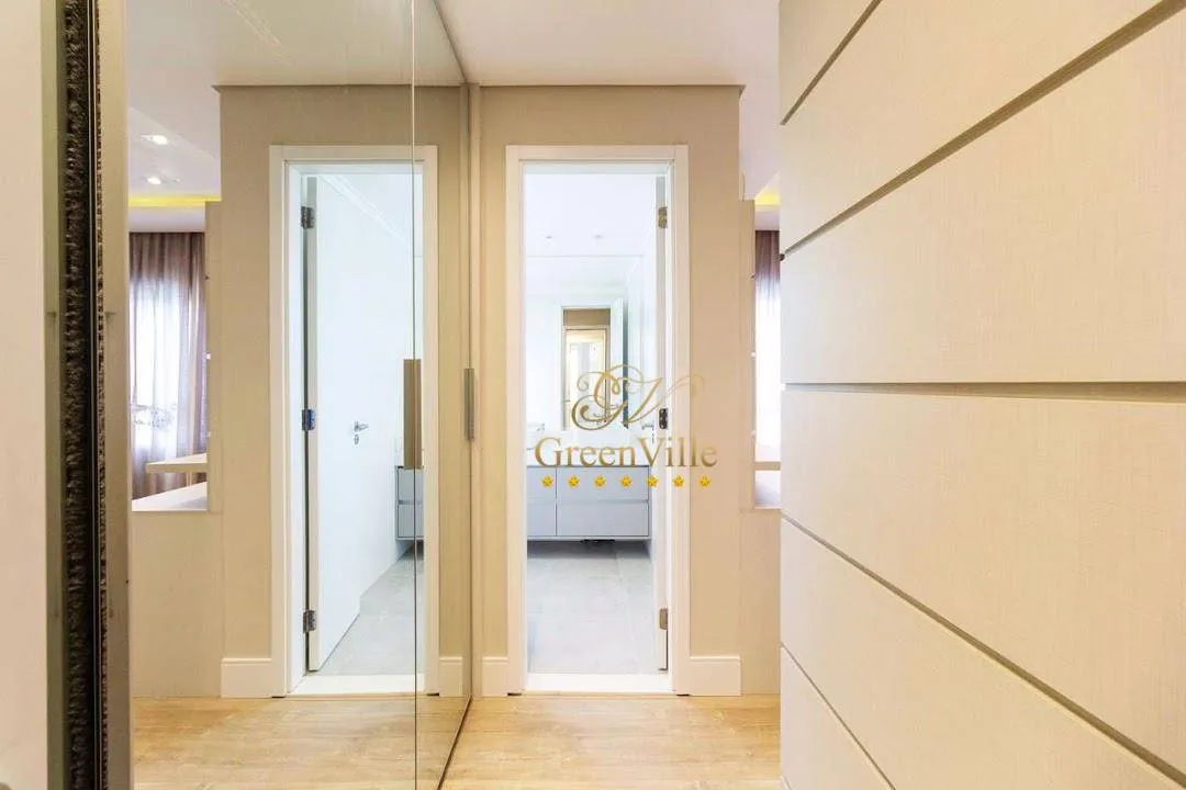 4-bedroom rental apartment with 297 m² and 3 parking spots — photo 36