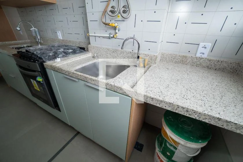 2-bedroom apartment in a building with a gym — photo 23