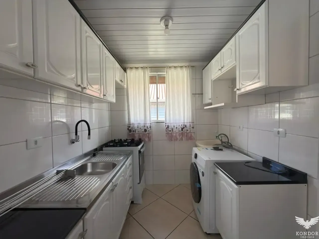 Apartamento de 2 dormitorios con cocina equipada y fogón a gas — photo 4