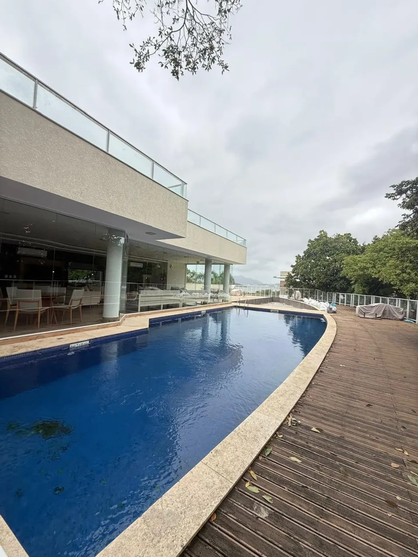 Furnished house, 263 m², with a water view — photo 30