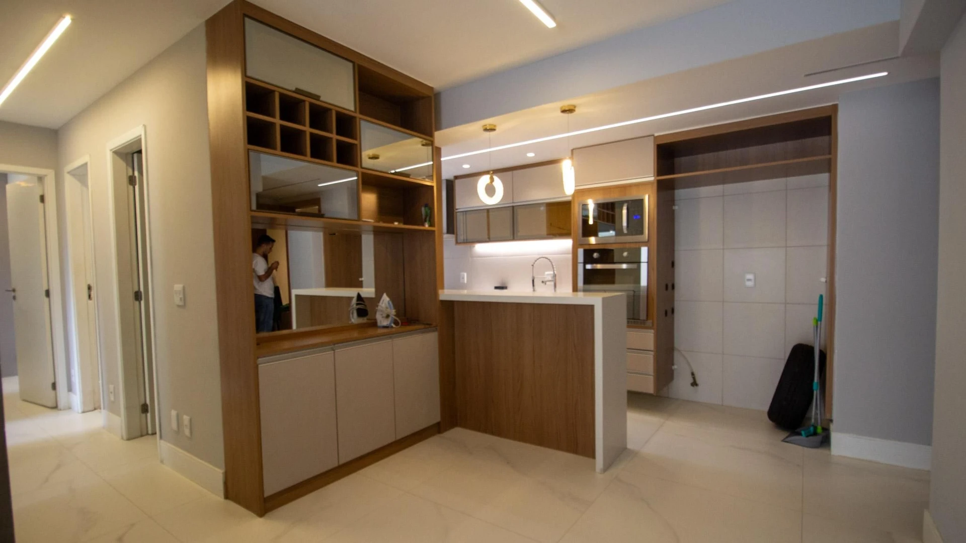Casa de 3 dormitorios con balcón cerrado con vidrio — photo 2