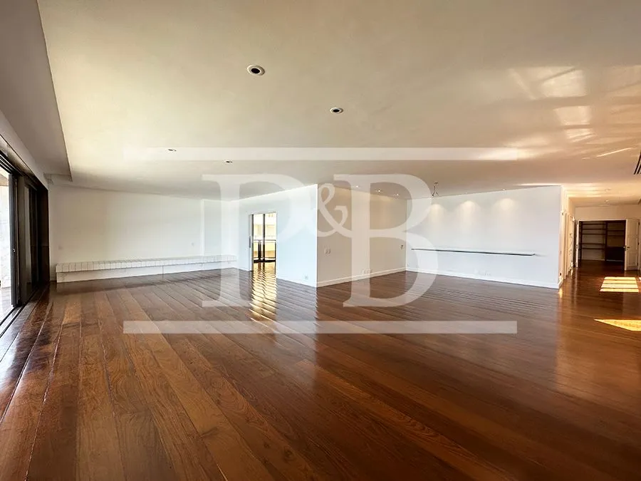 Квартира з 4 спальнями та балконом 410 м² — photo 6