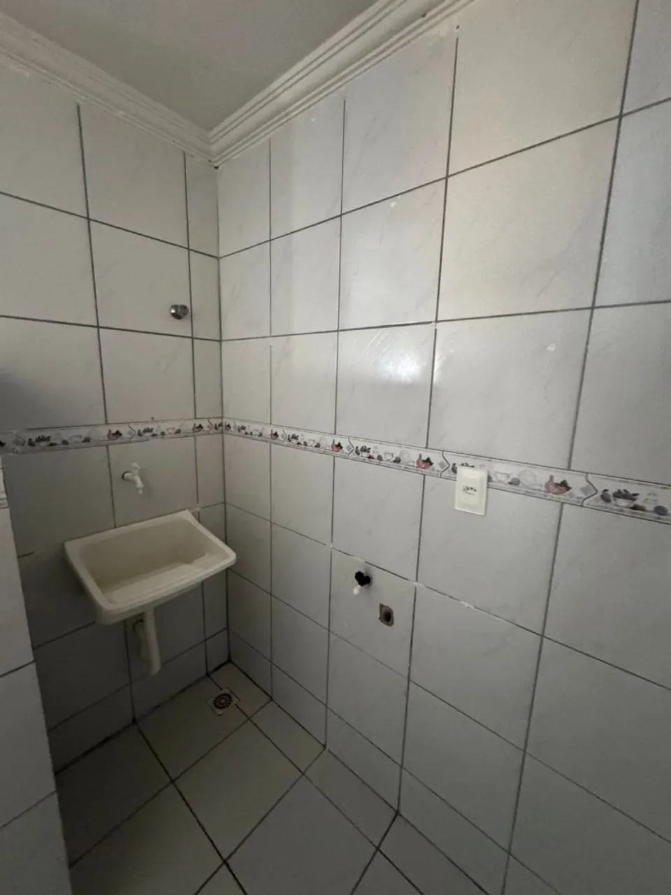Unfurnished apartment with 3 bedrooms and 79 m² — photo 9