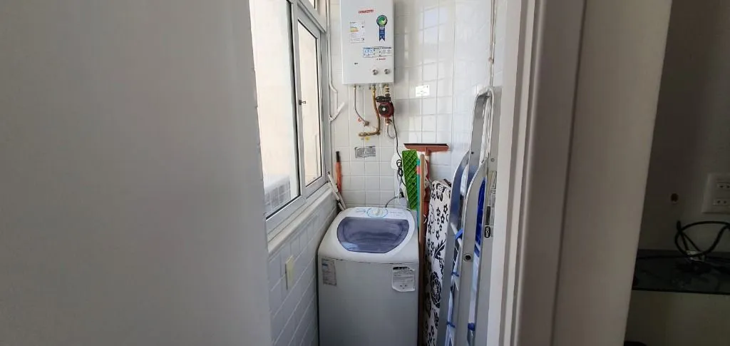 2-bedroom apartment with a washing machine — photo 17
