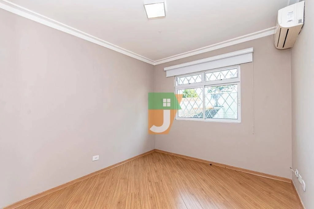 Casa de 4 quartos com banheira, Jardim das Américas — photo 21
