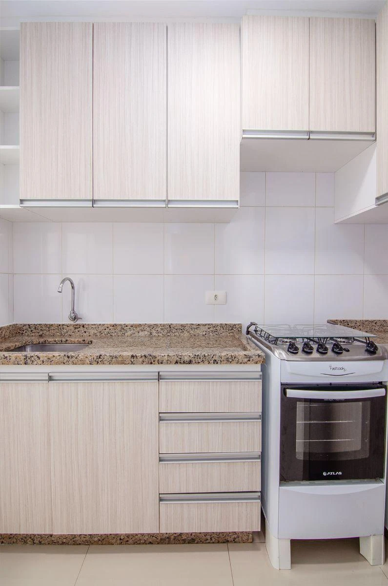 Furnished 30 m² apartment with 1 bedroom and no parking — photo 2