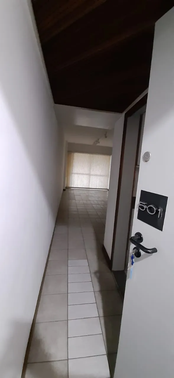 2-bedroom apartment with a home office — photo 16