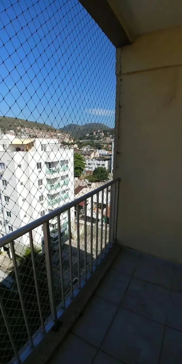 Unfurnished apartment with 3 bedrooms and 2 bathrooms — photo 34