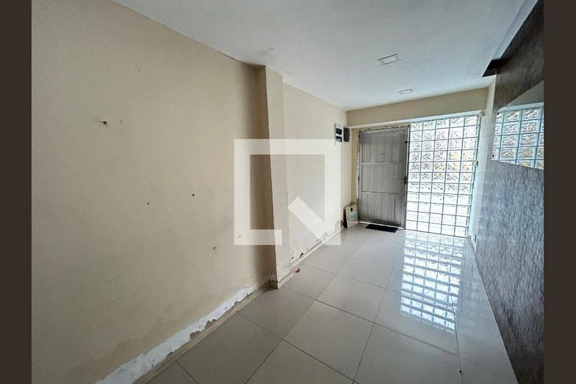 Casa para alugar sem mobília com 4 quartos e 1 banheiro — photo 8