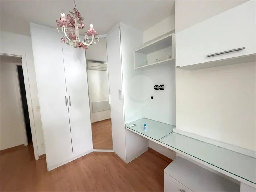 Робоче місце та 3 спальні: квартира 84 м² — photo 7