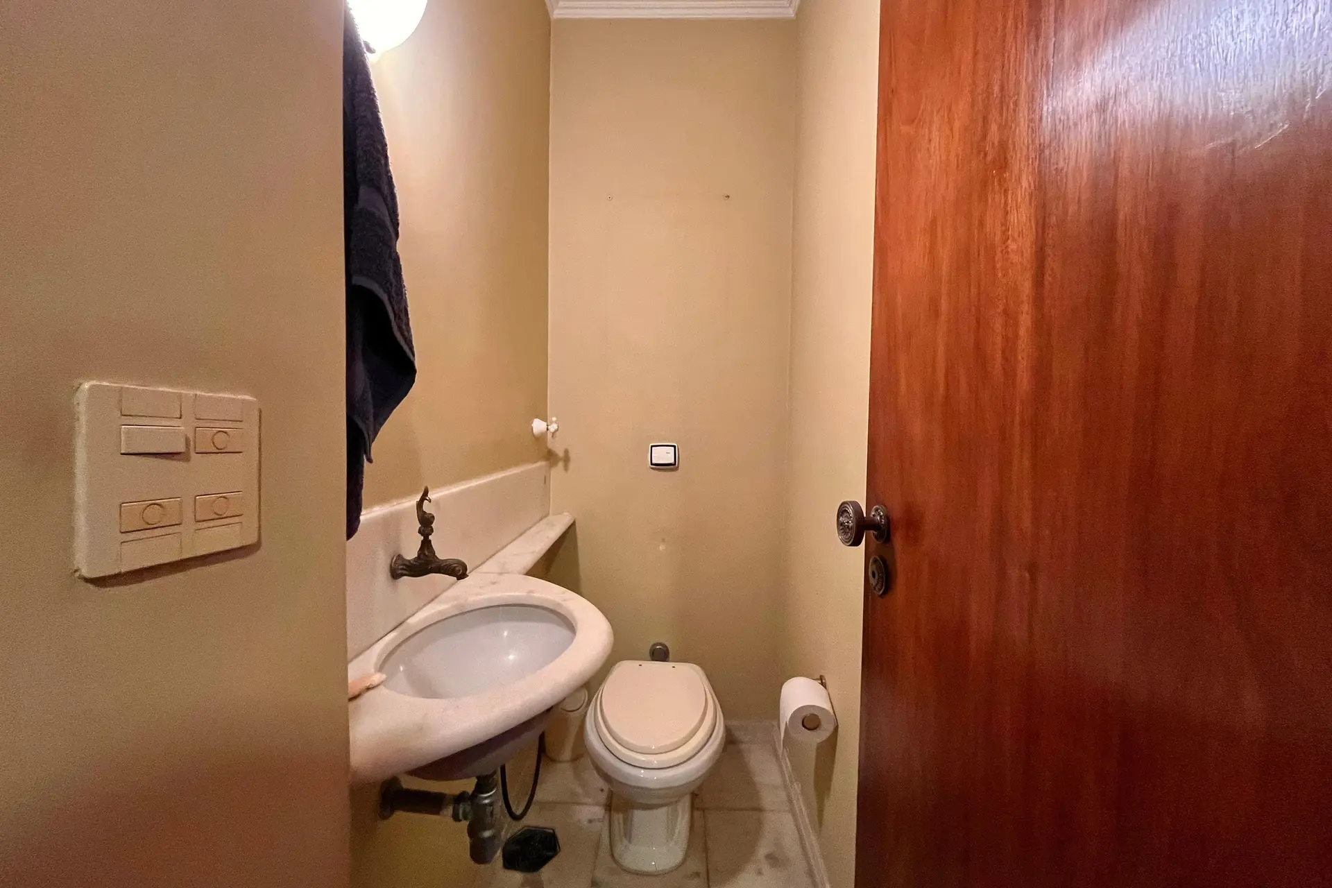 3-bedroom apartment with a water view — photo 44