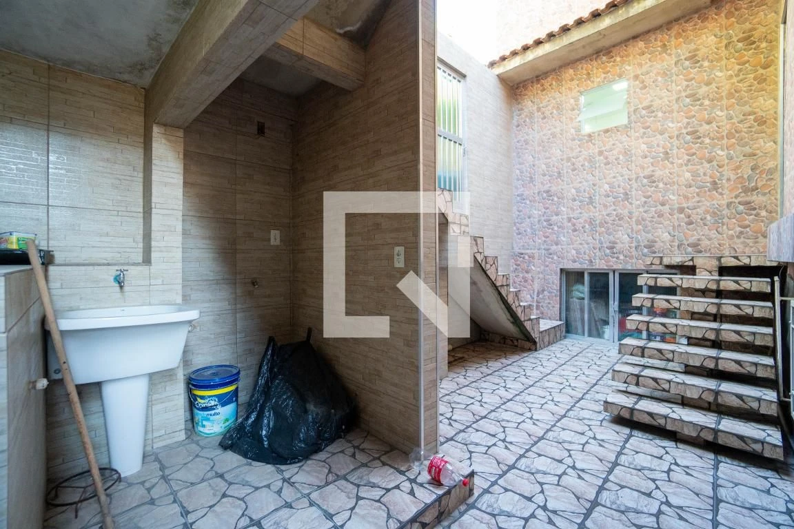 2-bedroom house with a grill on the balcony — photo 5